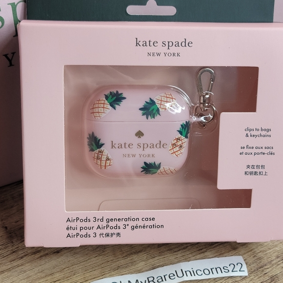 🥂Cyber Monday🥂Kate Spade Jeweled Pineapples Printed AirPods Case NIB - Picture 2 of 13